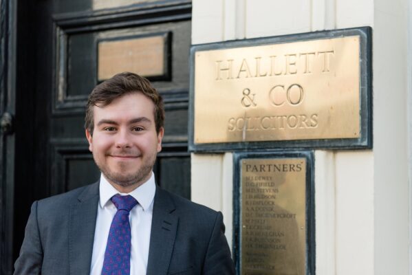 hallet and co jason southcott qualified solicitor